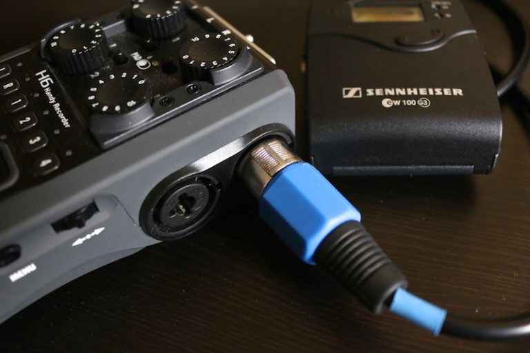 Wireless Lav Microphone Setup (What You Need To Know) Gear Mashers